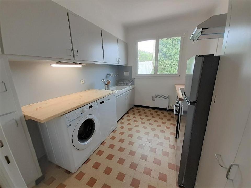 Beaux Appartements 3 Pieces Avec Espaces Exterieurs Et Parking - Proche Plage Hyères Exterior foto